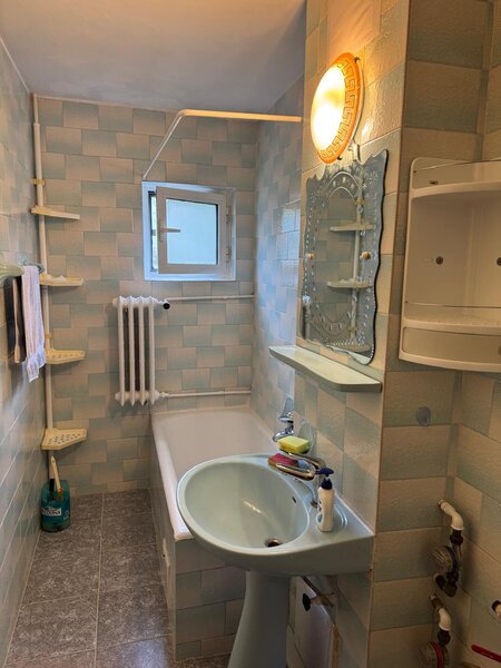 Piata Sudului, Calea Vacaresti, str Pridvorului